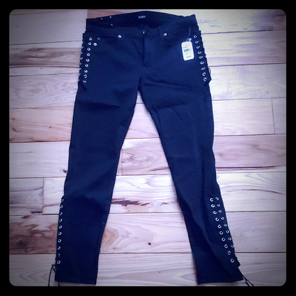 Hudson midrise suki ankle super skinny  jeans 27